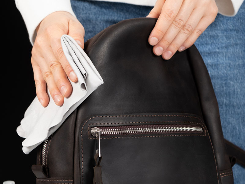 im004 - Putri Laundry - Laundry Cileungsi - Cuci Laundry Tas